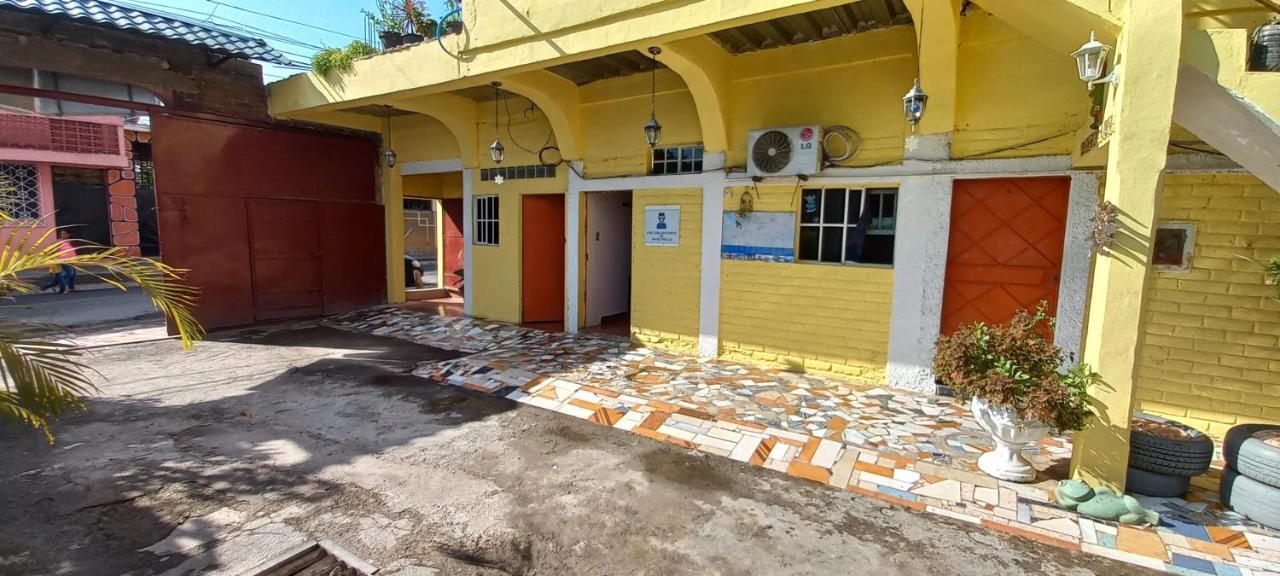 Hostal Santa Marta La Unión Eksteriør billede